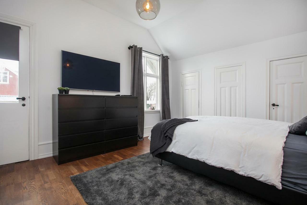 Pangsapuri 120 m² dengan 2 bilik tidur dan 2 bilik mandi peribadi di Pusat Bandar Reykjavik Luaran gambar