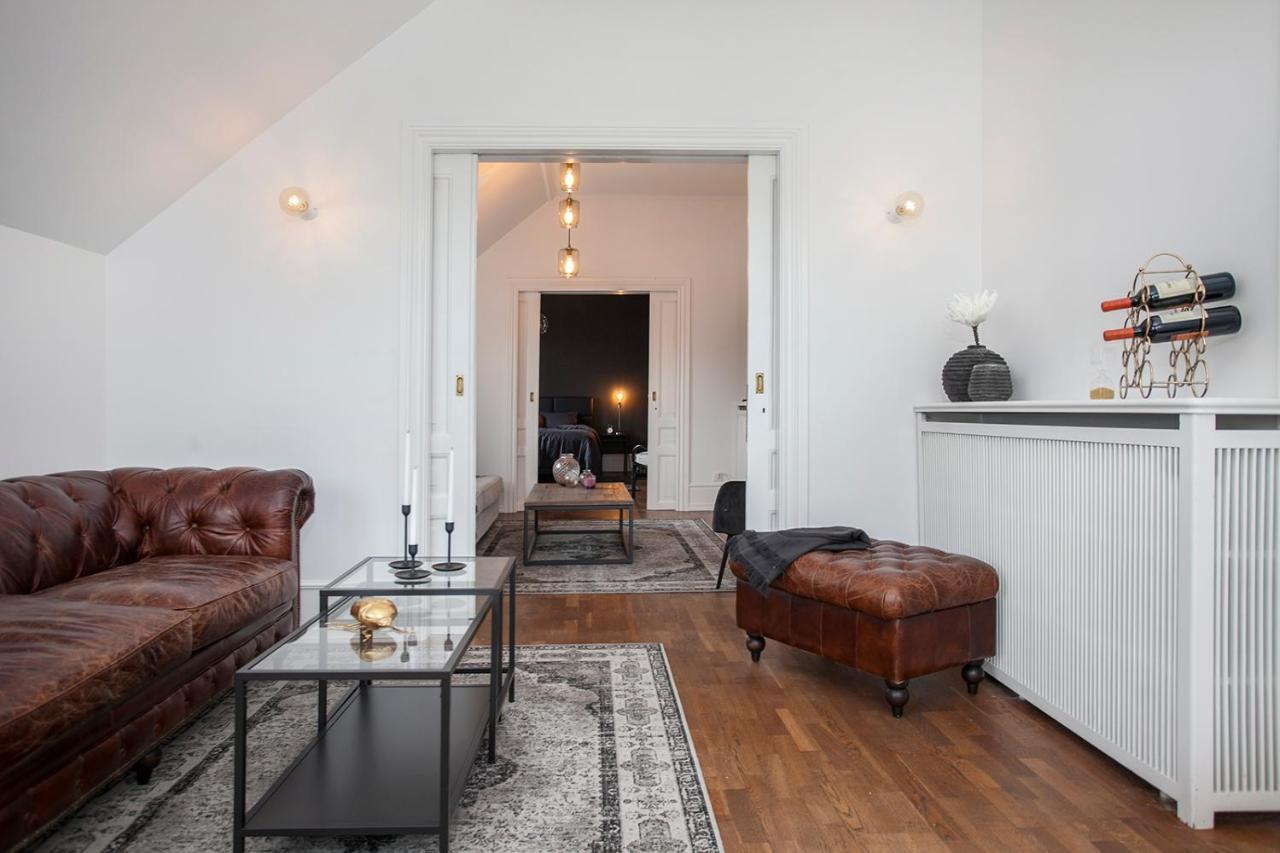 Pangsapuri 120 m² dengan 2 bilik tidur dan 2 bilik mandi peribadi di Pusat Bandar Reykjavik Luaran gambar